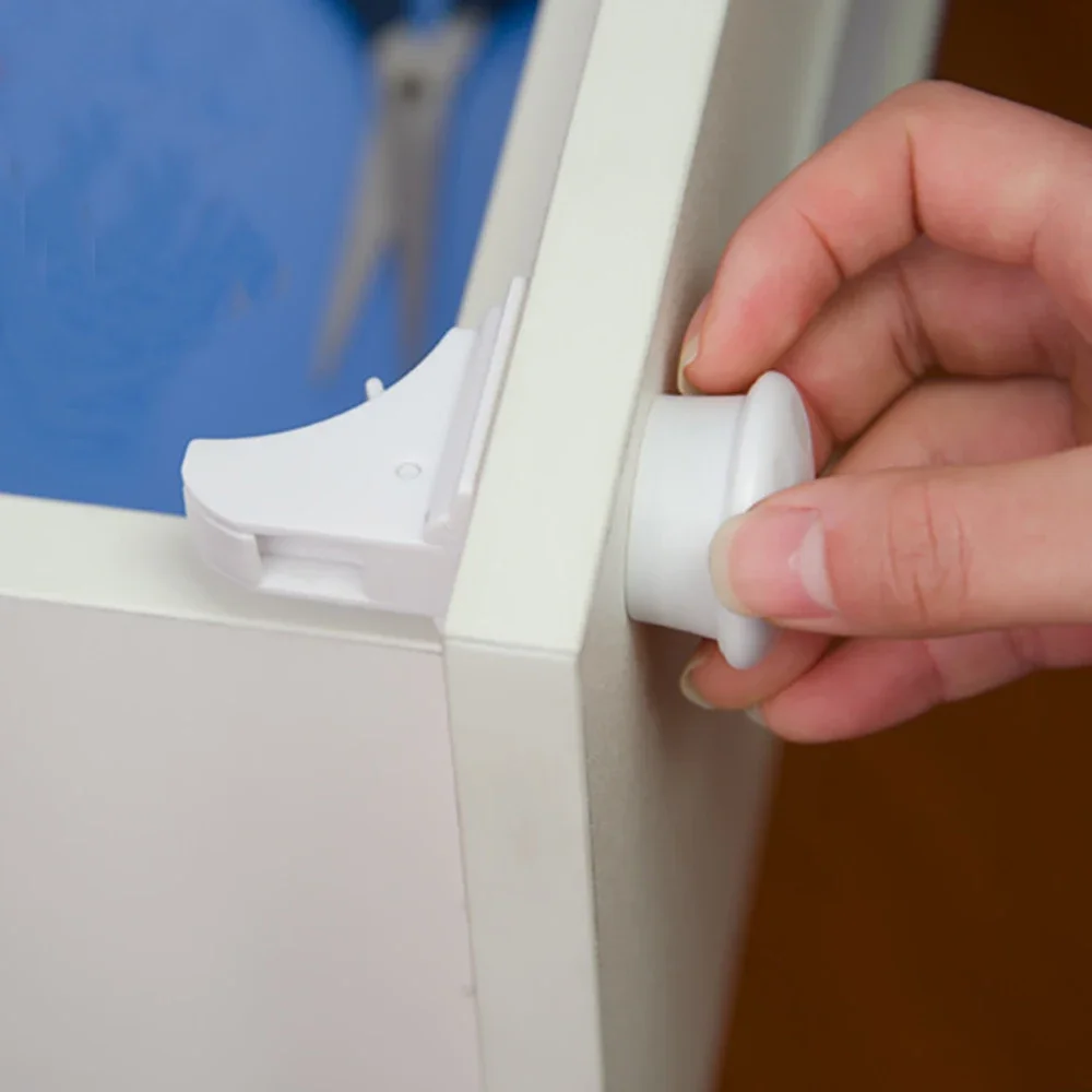 Baby Safety Lock Invisible Loc - Medicine Cabinet Lock reseña y precio